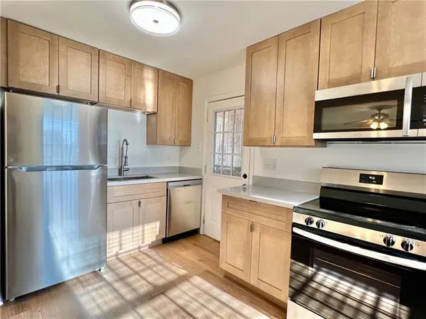 $1,675 | 7679 Stonewood Street, New Orleans, LA 70128