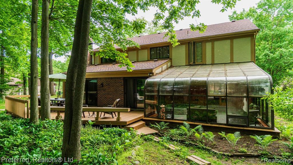 30210 High Valley Road Farmington Hills, MI 48331 - Photo 40 of 40