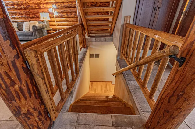 $625,000 | 330 Birchwood Road Northwest, Alexandria, MN 56308