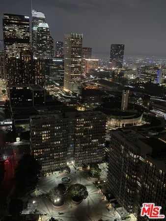 $2,900 | 800 West 1st Street, Unit 3105, Los Angeles, CA 90012