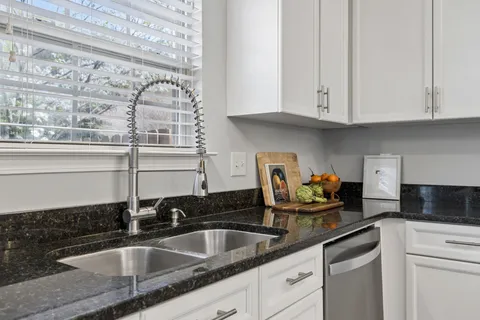$379,900 | 1040 Woodbury Falls Drive, Nashville, TN 37221