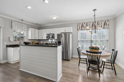 $379,900 | 1040 Woodbury Falls Drive, Nashville, TN 37221