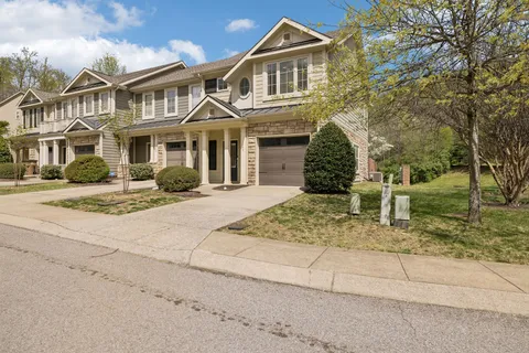 $379,900 | 1040 Woodbury Falls Drive, Nashville, TN 37221