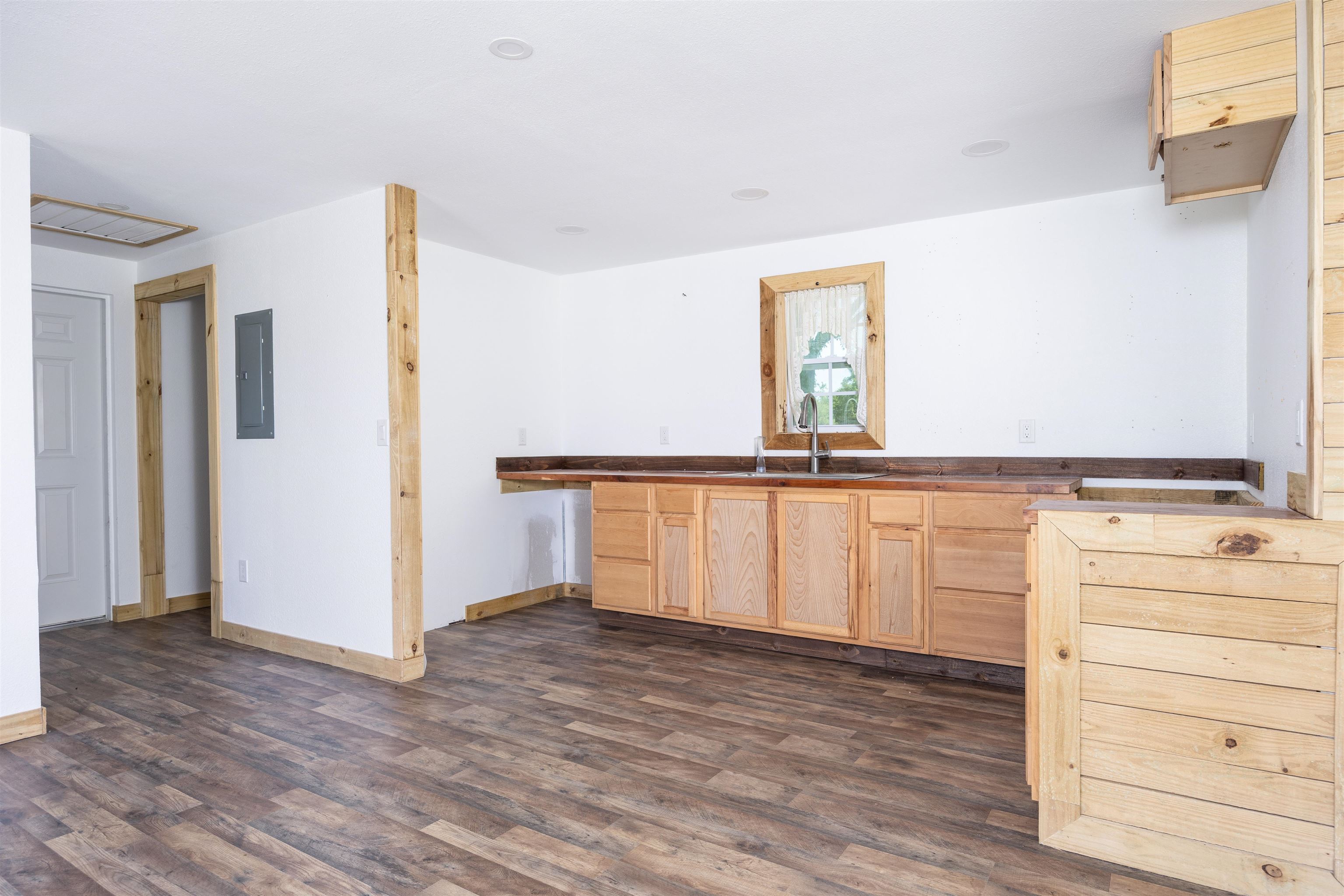 444 Southeast Bisbee Loop Madison, FL 32340 - Photo 11 of 42 Gallery Image 11