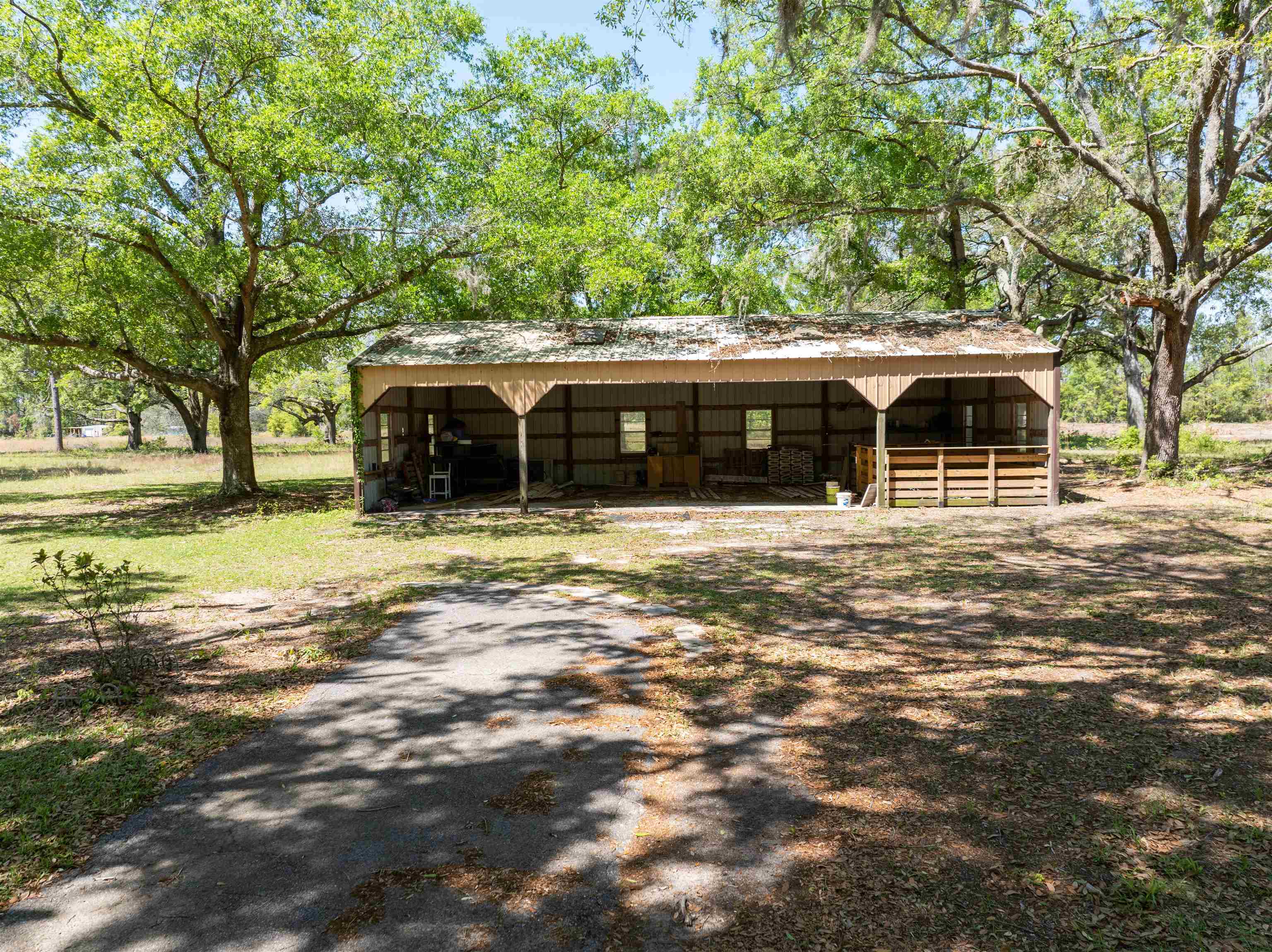 444 Southeast Bisbee Loop Madison, FL 32340 - Photo 6 of 42 Gallery Image 6