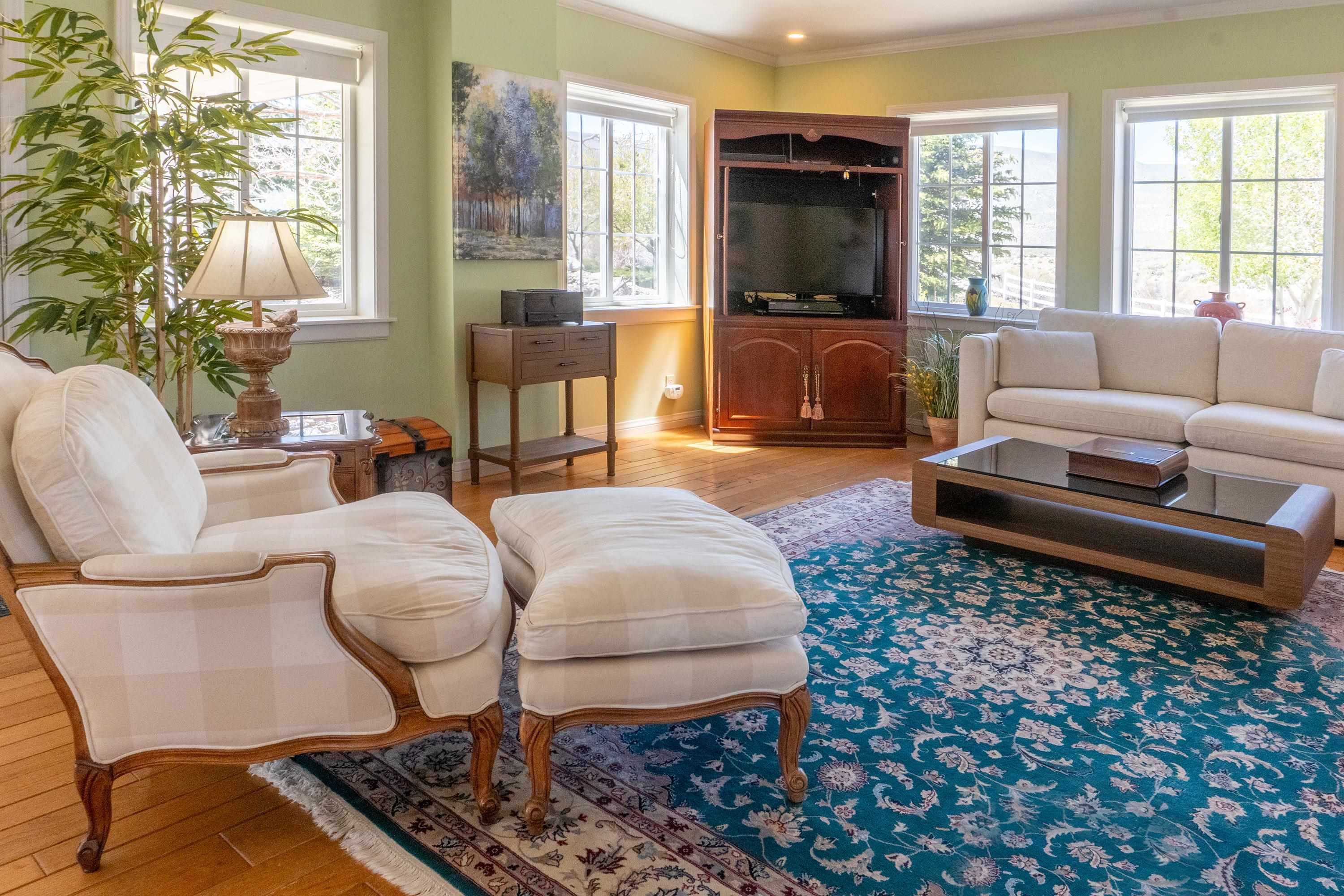 416 Wilson Creek Road Lee Vining, CA 93541 - Photo 8 of 64