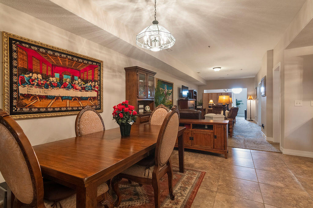 180 Grace Chapel Road, Unit 210 Blue Eye, MO 65611 - Photo 6 of 21 Dining Room