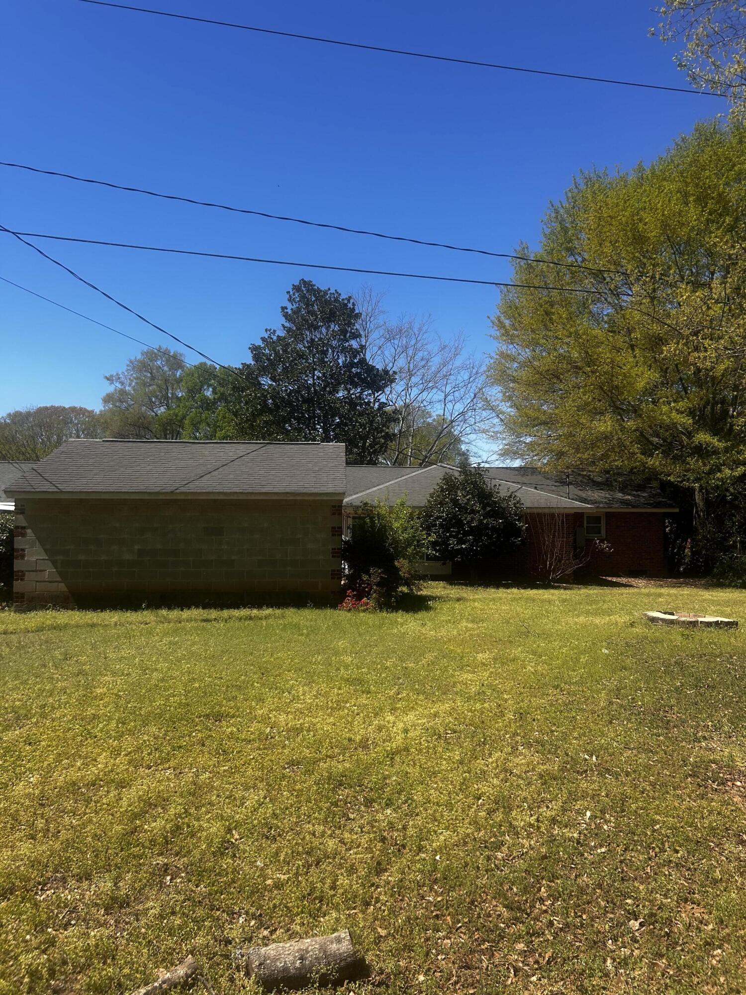 114 Northgate Drive Anderson, SC 29625 - Photo 2 of 13 IMG_7515