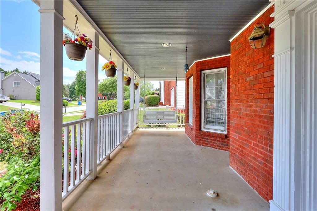 2520 Potomac View Court Grayson, GA 30017 - Photo 6 of 32