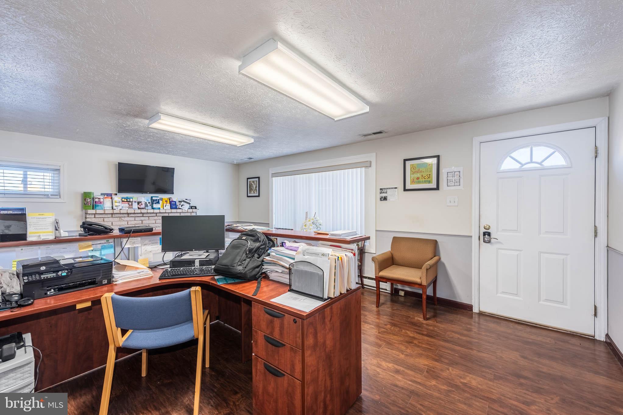 4155 Glen Park Road Nottingham, MD 21236 - Photo 5 of 35