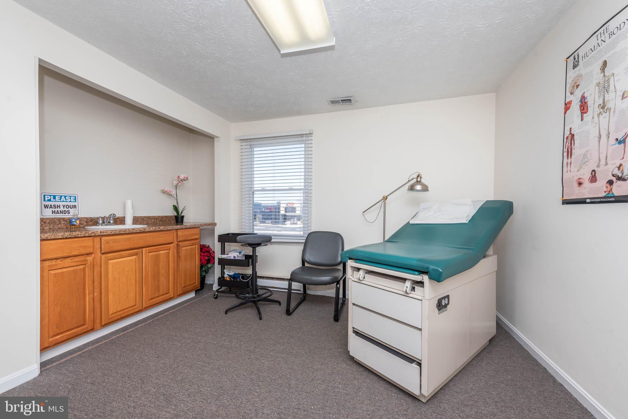 4155 Glen Park Road Nottingham, MD 21236 - Photo 9 of 35