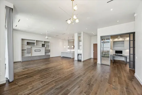 $1,495,000 | 3331 D'Amico Street, Unit 1003, Houston, TX 77019