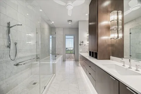 $1,495,000 | 3331 D'Amico Street, Unit 1003, Houston, TX 77019