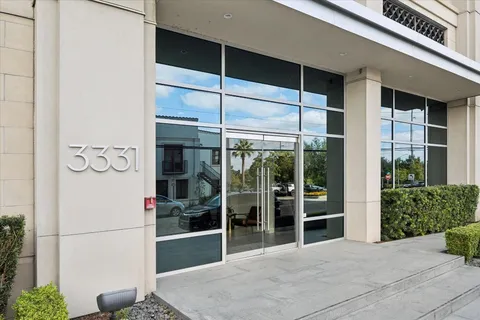 $1,495,000 | 3331 D'Amico Street, Unit 1003, Houston, TX 77019