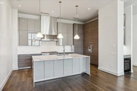 $1,495,000 | 3331 D'Amico Street, Unit 1003, Houston, TX 77019