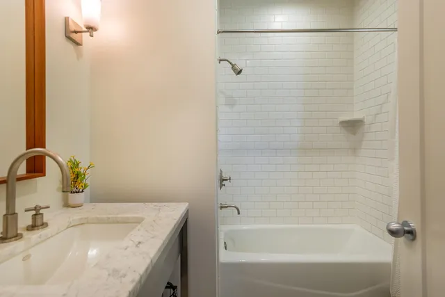 $1,750,000 | 312 Fox Street, Ojai, CA 93023