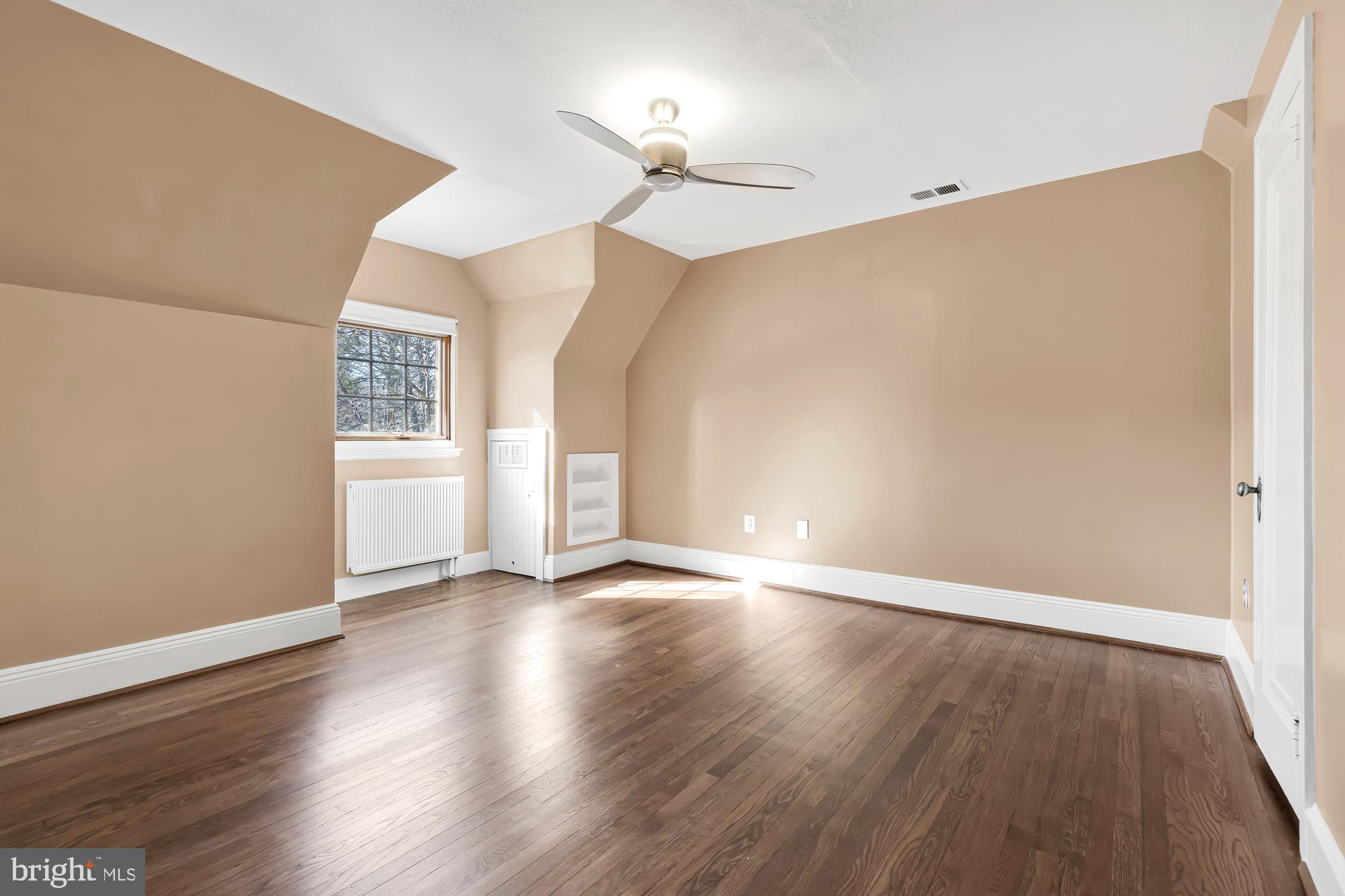 6317 Poe Road Bethesda, MD 20817 - Photo 26 of 37