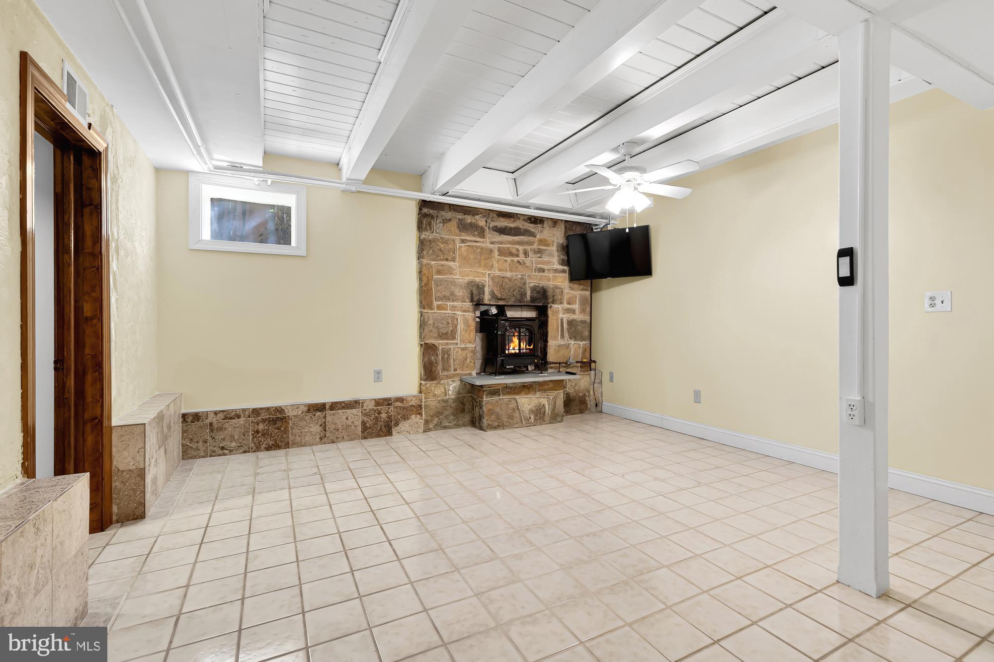 6317 Poe Road Bethesda, MD 20817 - Photo 30 of 37