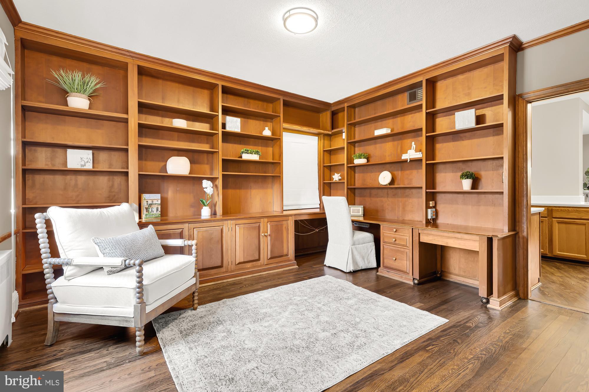 6317 Poe Road Bethesda, MD 20817 - Photo 3 of 37