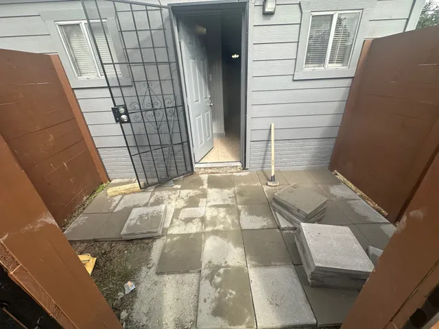 a view of an outdoor space