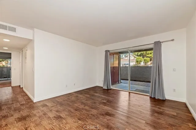 $399,000 | 200 East Alessandro Boulevard, Unit 79, Riverside, CA 92508