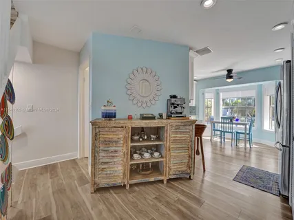 $1,149,000 | 4212 North Ocean Drive, Hollywood, FL 33019