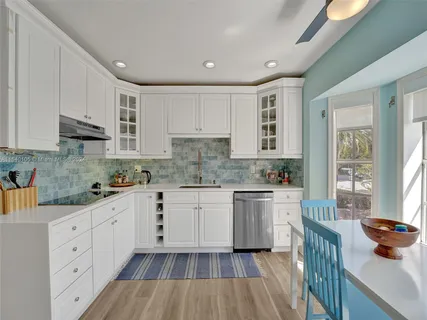 $1,149,000 | 4212 North Ocean Drive, Hollywood, FL 33019