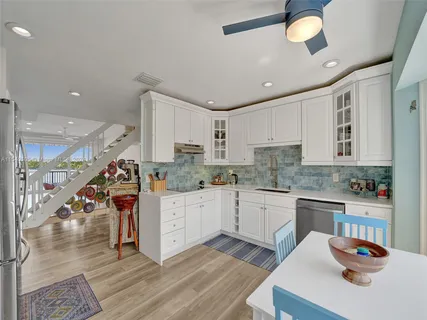 $1,149,000 | 4212 North Ocean Drive, Hollywood, FL 33019