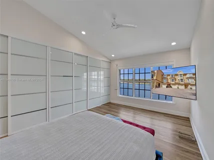 $1,149,000 | 4212 North Ocean Drive, Hollywood, FL 33019