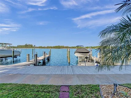 $1,149,000 | 4212 North Ocean Drive, Hollywood, FL 33019