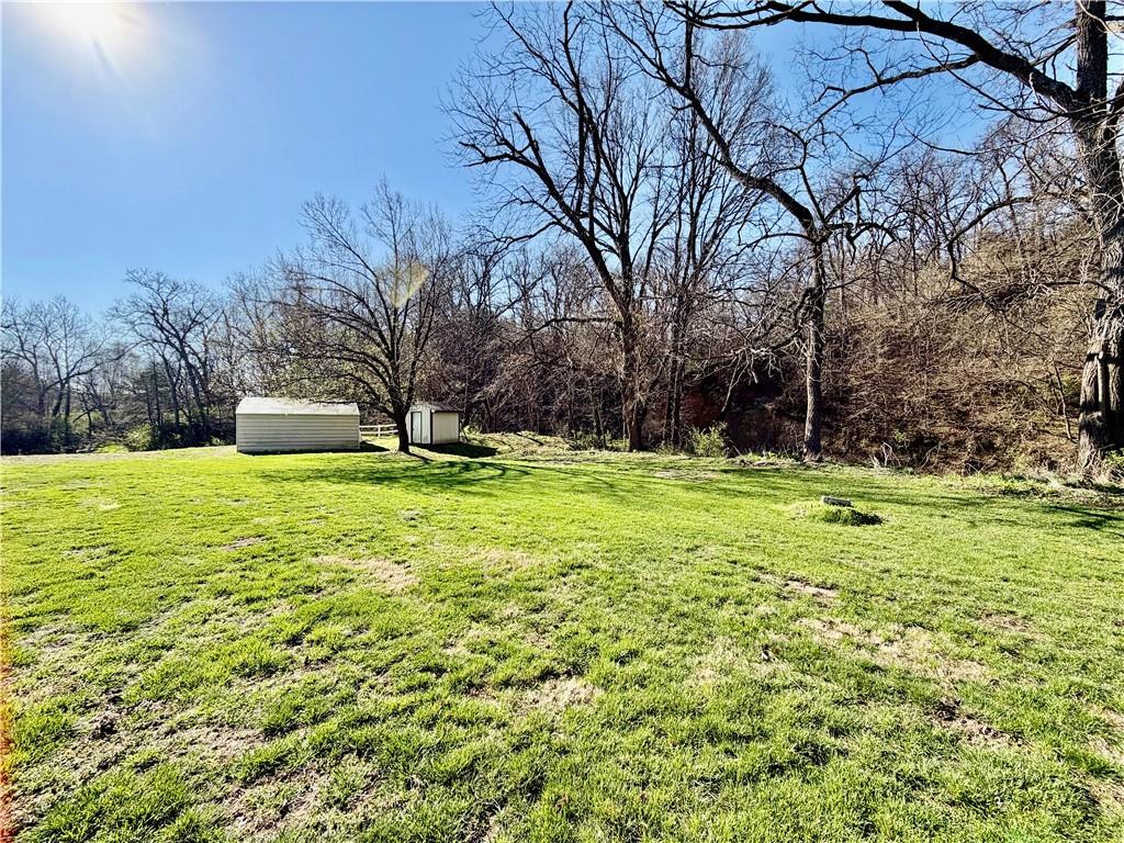 1039 225th Road Troy, KS 66087 - Photo 11 of 49