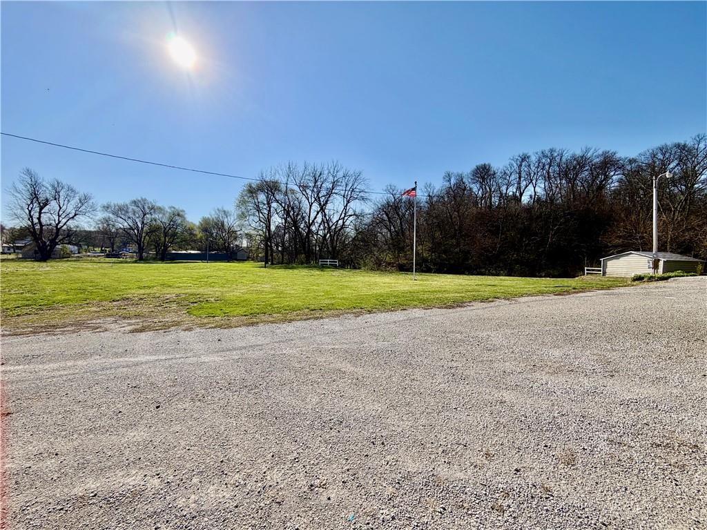 1039 225th Road Troy, KS 66087 - Photo 19 of 49