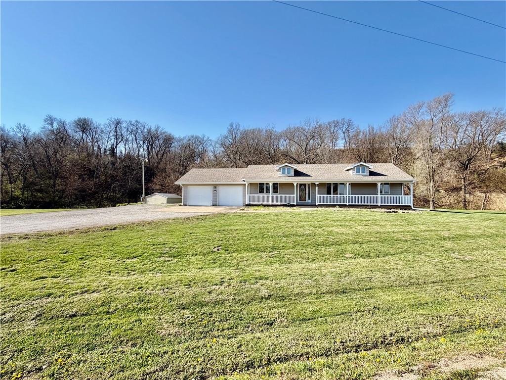 1039 225th Road Troy, KS 66087 - Photo 4 of 49