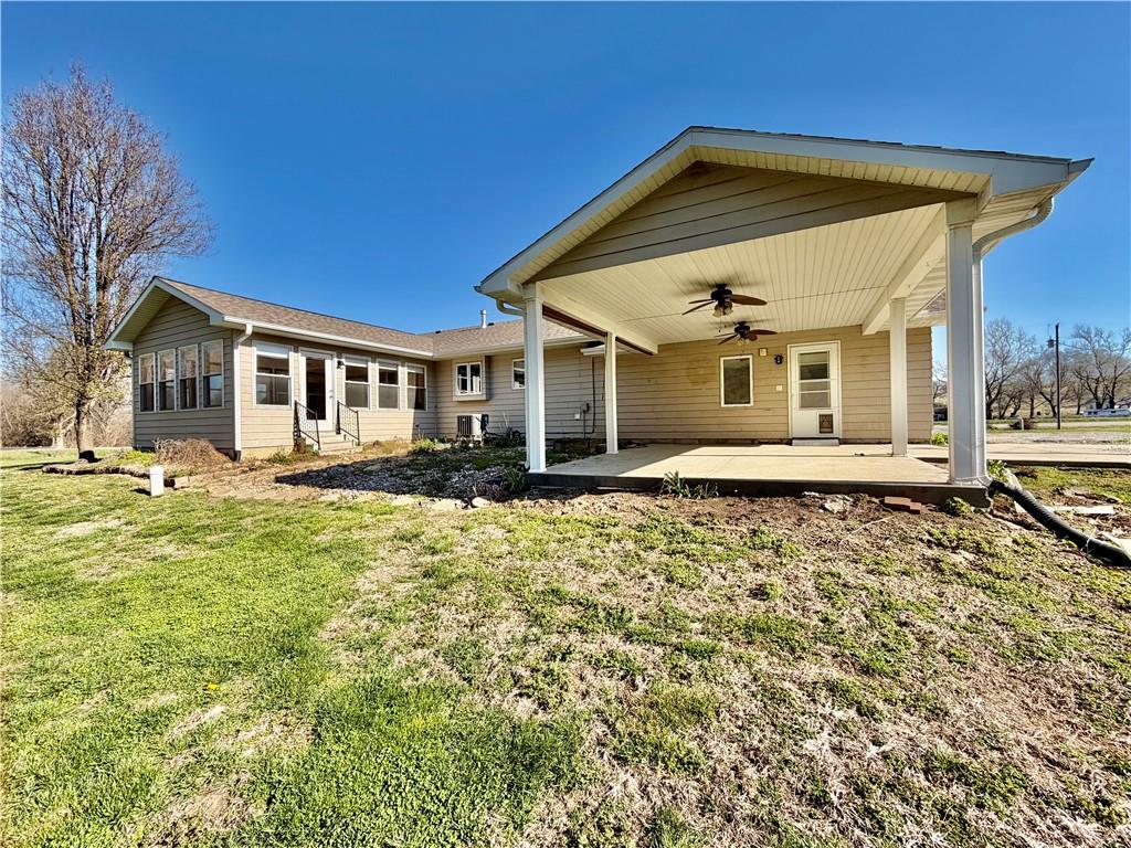 1039 225th Road Troy, KS 66087 - Photo 6 of 49