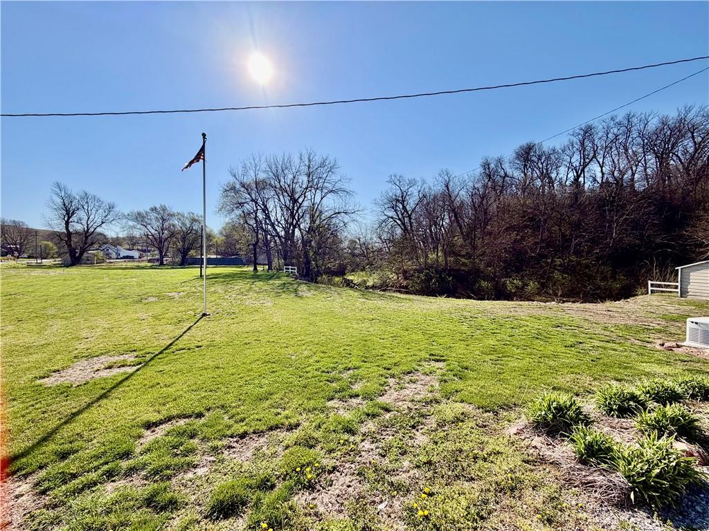 1039 225th Road Troy, KS 66087 - Photo 10 of 49