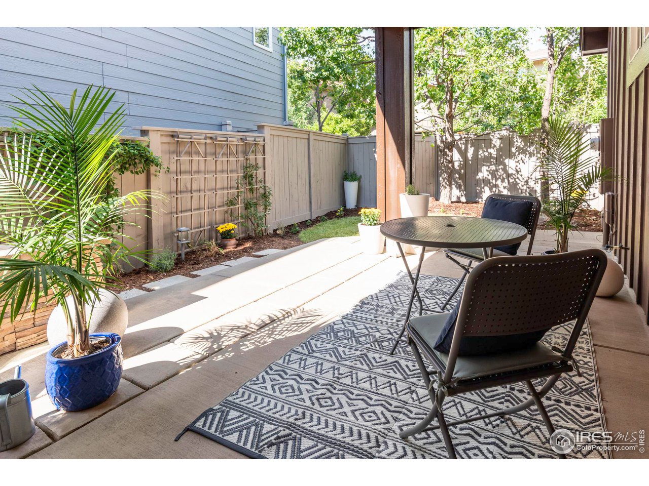 5065 3rd Street Boulder, CO 80304 - Photo 22 of 40 a view of outdoor sitting area with chairs and table