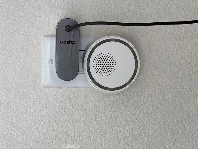 $3,900 | 1615 West Bushell Street, Anaheim, CA 92805