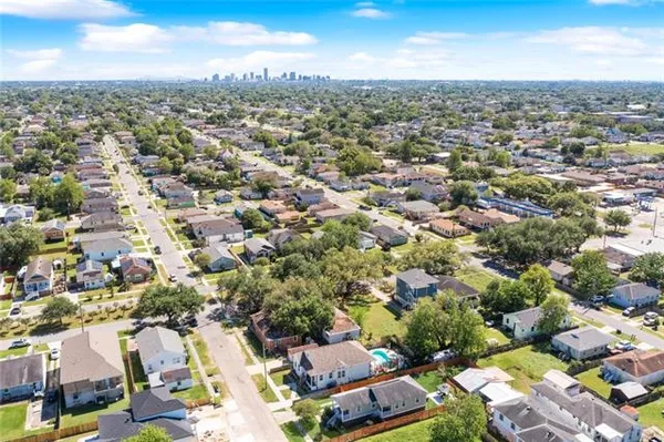 $2,600 | 6226 Lafaye Street, New Orleans, LA 70122