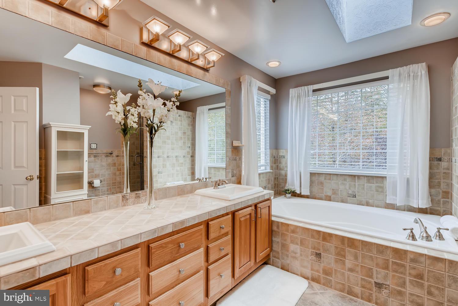 11006 Snowden Pond Road Laurel, MD 20708 - Photo 19 of 34 Master Bathroom