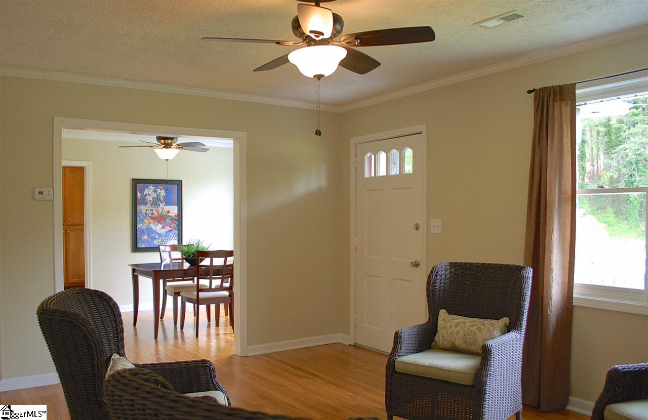 4265 Sandy Flat Road Travelers Rest, SC 29690 - Photo 12 of 36