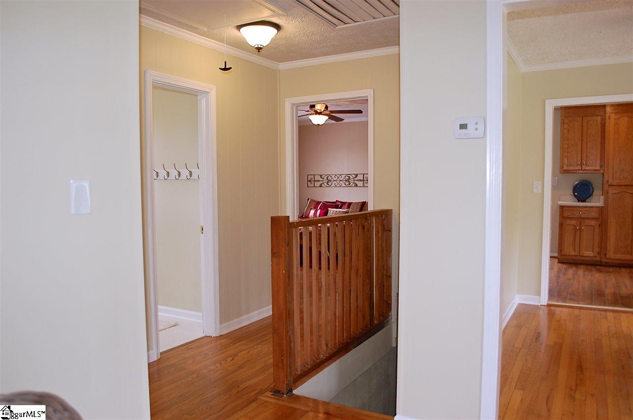 4265 Sandy Flat Road Travelers Rest, SC 29690 - Photo 22 of 36