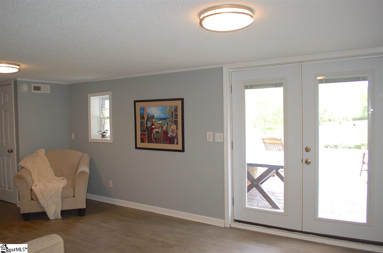 4265 Sandy Flat Road Travelers Rest, SC 29690 - Photo 27 of 36