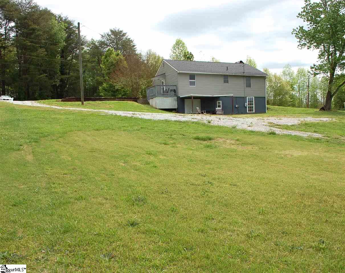 4265 Sandy Flat Road Travelers Rest, SC 29690 - Photo 4 of 36