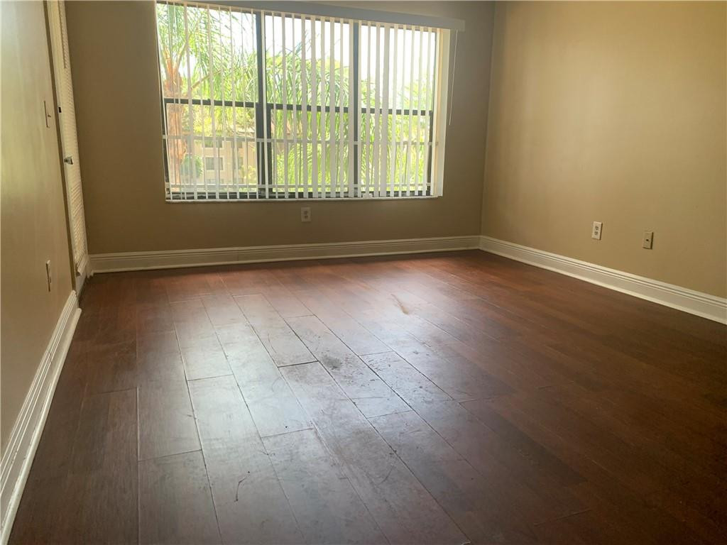 4341 West McNab Road, Unit 19 Pompano Beach, FL 33069 - Photo 6 of 12 Photo 6