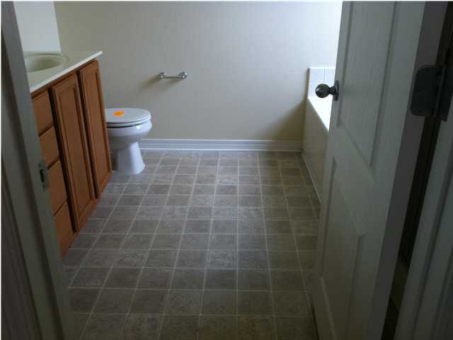 618 Prairie Street Crestview, FL 32536 - Photo 9 of 29 Gallery Image 9