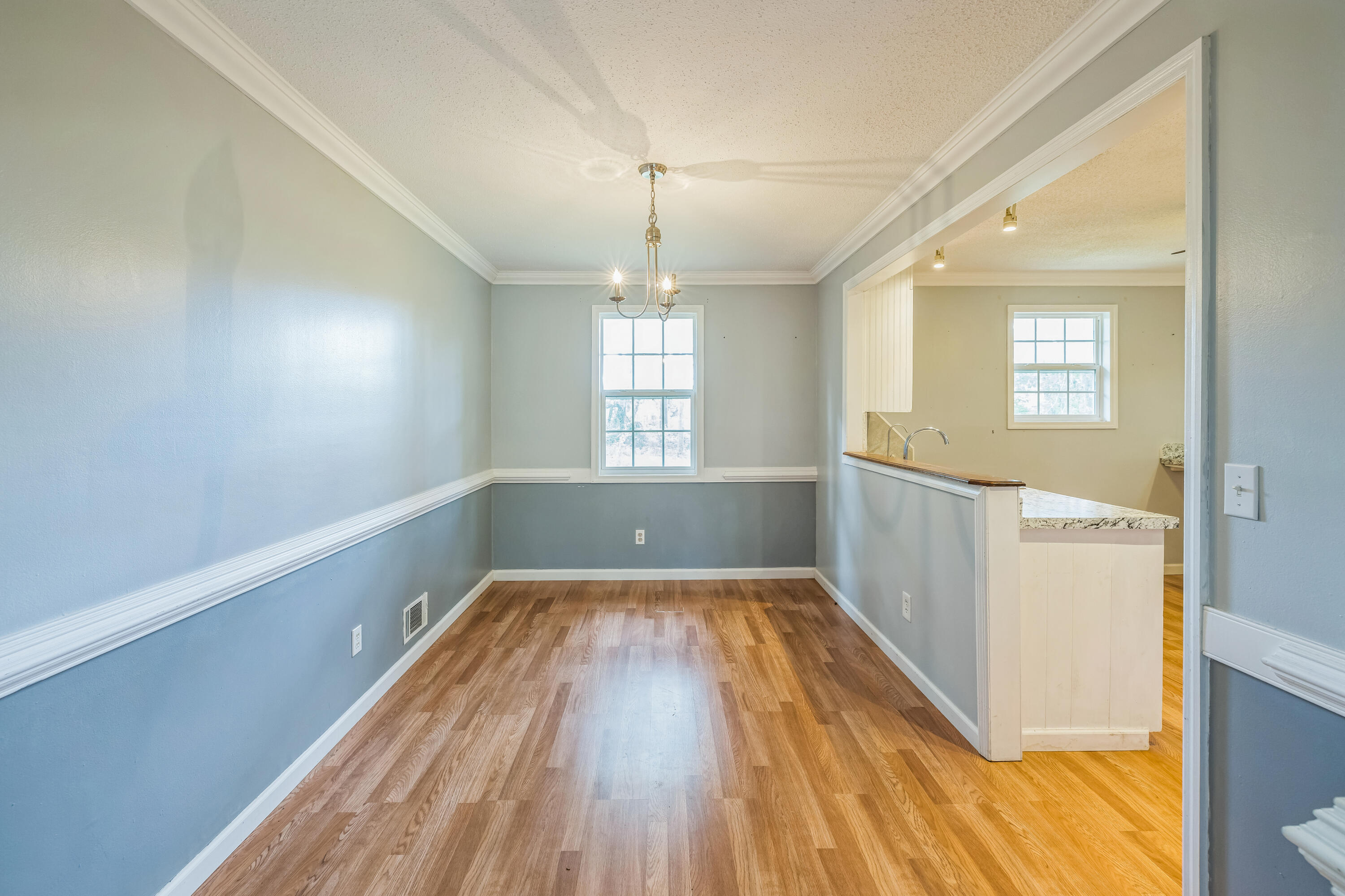 4572 Colonial Road Martinez, GA 30907 - Photo 7 of 30 10_4572_Colonial_Rd_Martinez_GA_30907-Ki