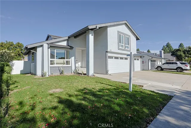 $1,450,000 | 2301 West Manly Avenue, Santa Ana, CA 92704
