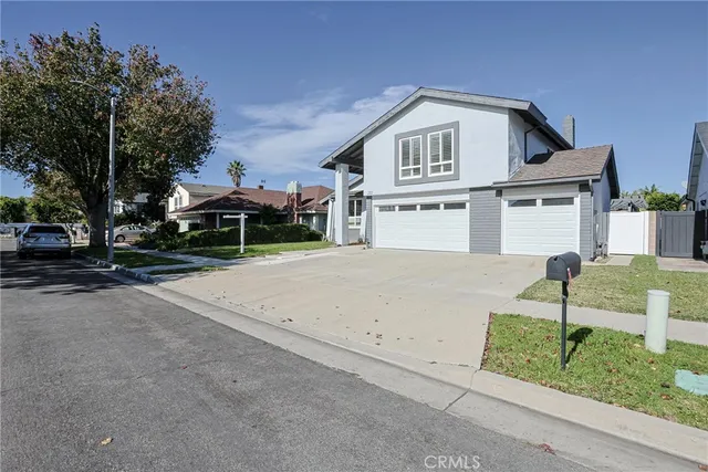 $1,450,000 | 2301 West Manly Avenue, Santa Ana, CA 92704