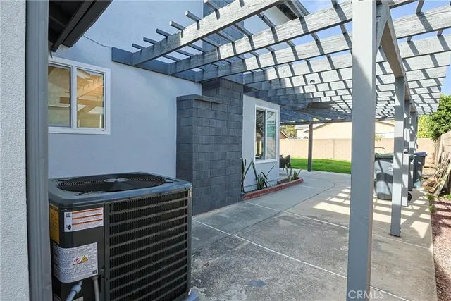 $1,450,000 | 2301 West Manly Avenue, Santa Ana, CA 92704