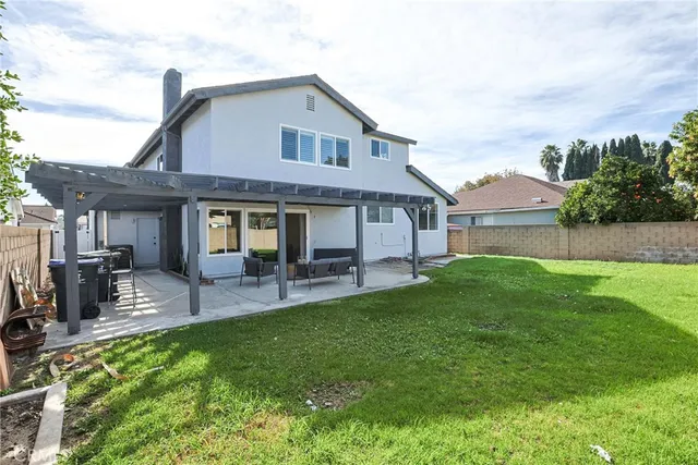 $1,450,000 | 2301 West Manly Avenue, Santa Ana, CA 92704